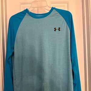Under Armour Women’s Teal and Blue Long Sleeve Tee